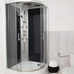 Sia Πανσιόν