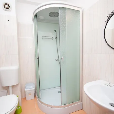 Sia Pensiune Otopeni